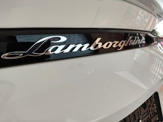 Lamborghini Urus 2019 V8-thumb-84