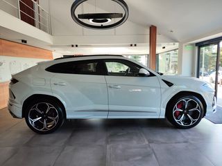 Lamborghini Urus 2019 V8-thumb-6