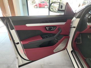 Lamborghini Urus 2019 V8-thumb-8