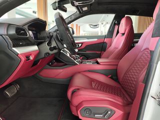 Lamborghini Urus 2019 V8-thumb-9