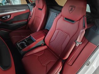 Lamborghini Urus 2019 V8-thumb-43