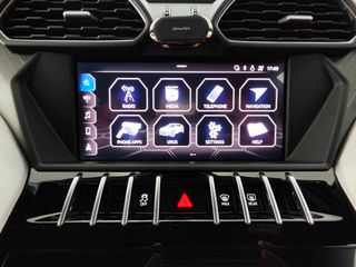 Lamborghini Urus 2019 V8-thumb-52