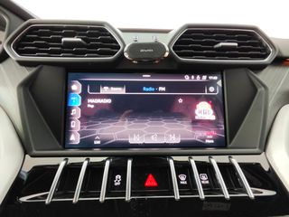 Lamborghini Urus 2019 V8-thumb-53