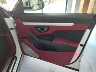 Lamborghini Urus 2019 V8-thumb-12