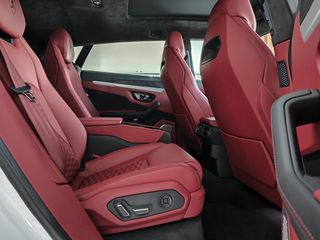 Lamborghini Urus 2019 V8-thumb-15