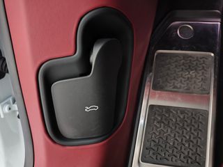 Lamborghini Urus 2019 V8-thumb-21