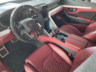 Lamborghini Urus 2019 V8-thumb-32