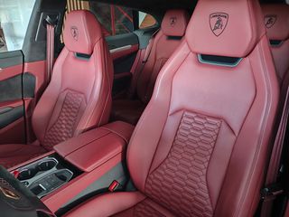 Lamborghini Urus 2019 V8-thumb-33