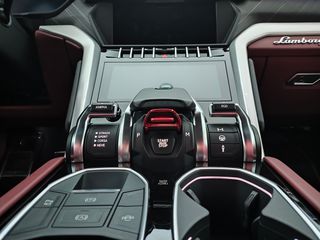 Lamborghini Urus 2019 V8-thumb-34