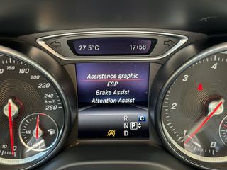 Mercedes-Benz GLA 180 2017 DCI 1.5 URBAN AUTO F-1 CAMERA ECO S/S EURO-6 ΕΛΛΗΝΙΚΟ-thumb-52