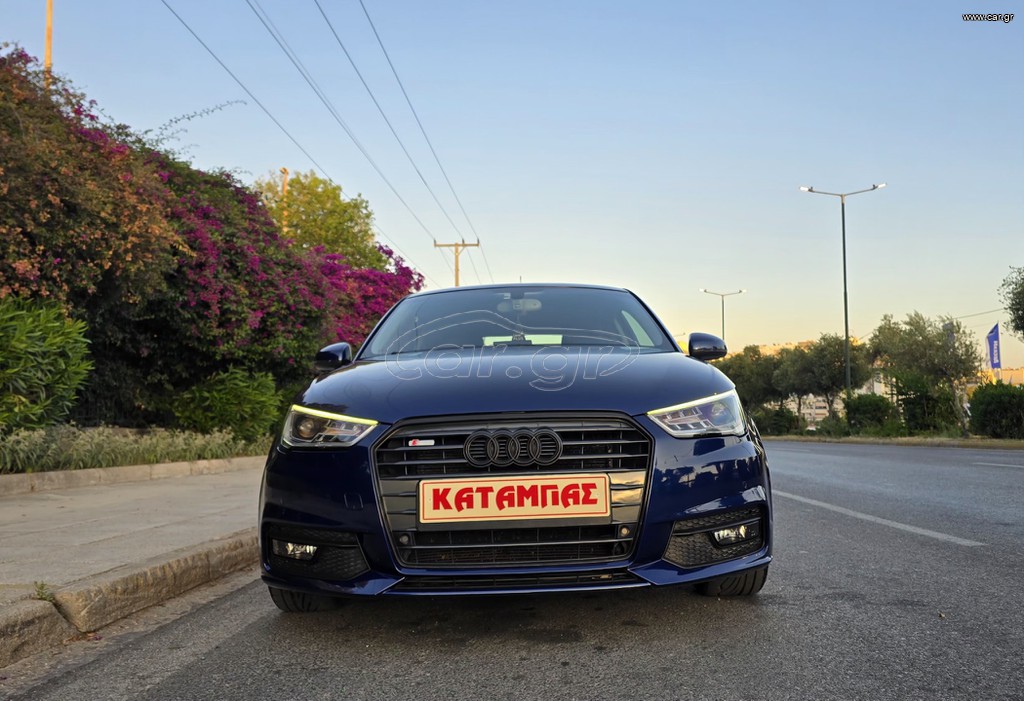 Audi A1 2010 1.4_TFSI_S_Line_S_Tronic_(F1_7-GEAR)_Bose