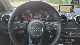 Audi A1 2010 1.4_TFSI_S_Line_S_Tronic_(F1_7-GEAR)_Bose-thumb-26