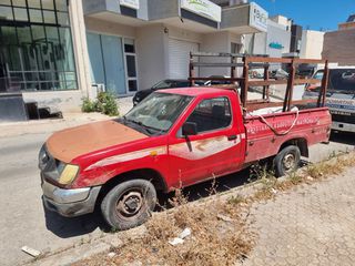 Nissan PickUp 2000 D 22