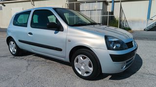 Renault Clio 2003-thumb-11