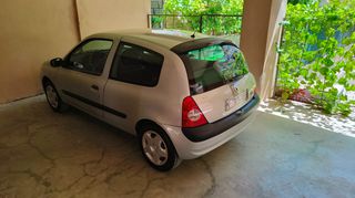Renault Clio 2003-thumb-25
