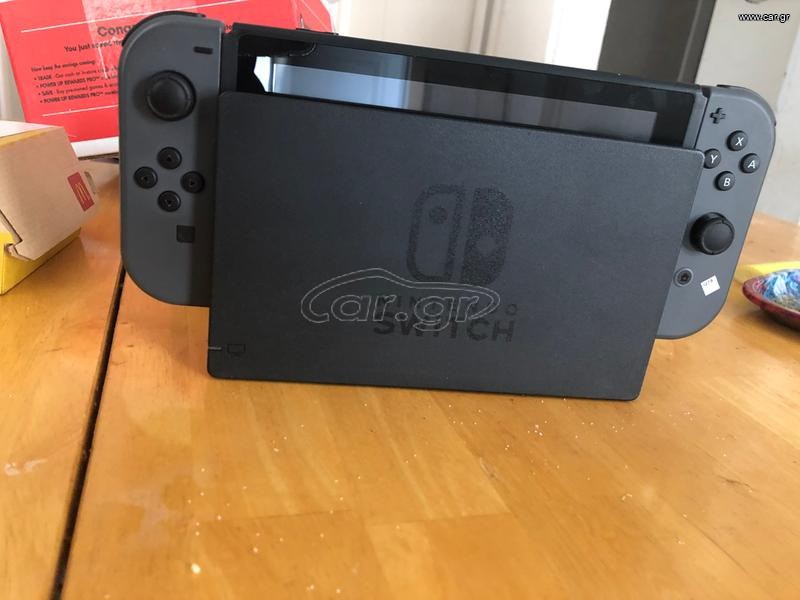 Nintendo Switch 32GB (2019 Edition) Grey