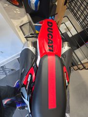 Ducati Hypermotard 2025 ω2-thumb-5