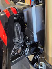 Ducati Hypermotard 2025 ω2-thumb-7