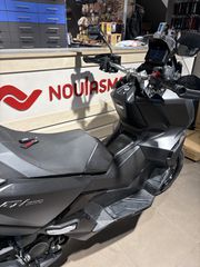 Honda ADV 350 2025 HONDA ADV 350-thumb-2