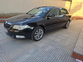 Skoda Superb 2010 1.4 TSI AMBITION FOUL EXTRA