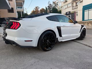 Ford Mustang 2020-thumb-9