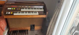 Monophonic Synthesizers 750 carousel-thumb-4