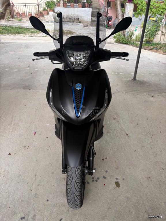 Piaggio Beverly 300 2022 S HPE