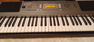 Yamaha PSR-E353-thumb-1