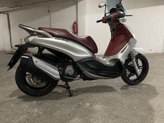 Piaggio Beverly 350 2015-thumb-6