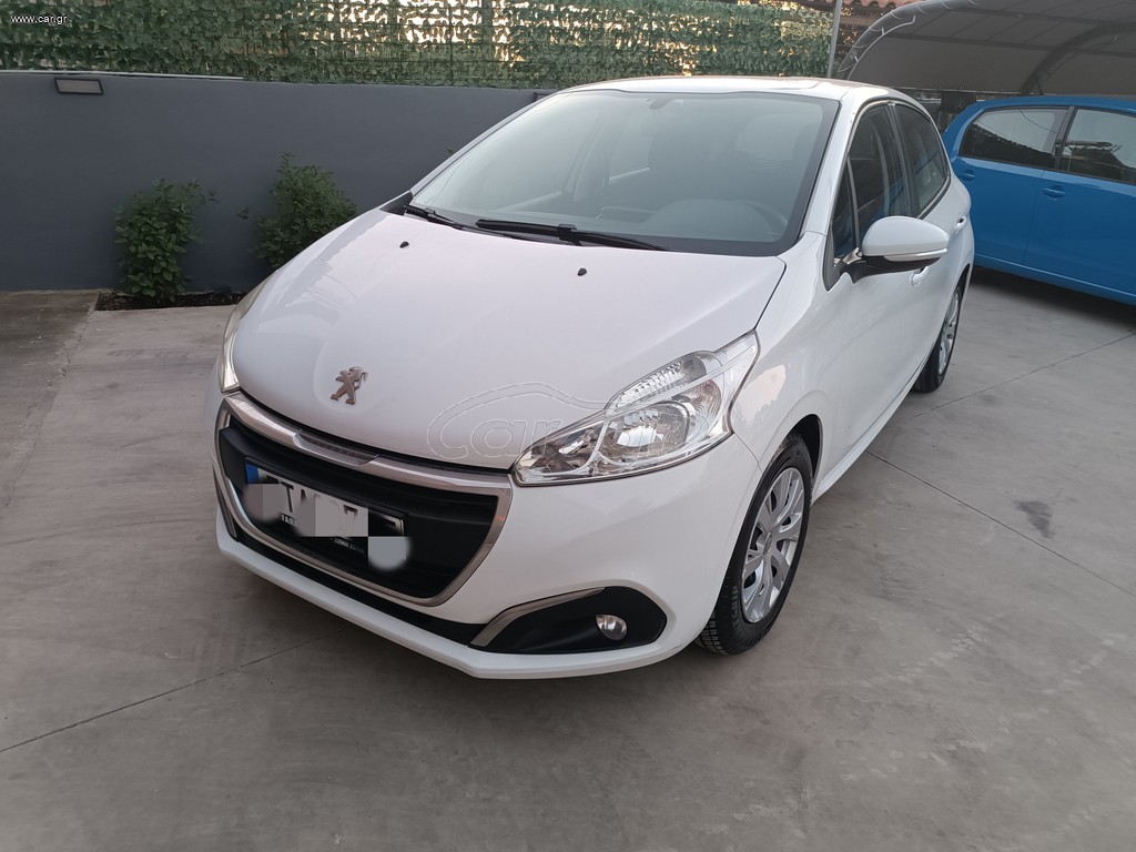 Peugeot 208 2016