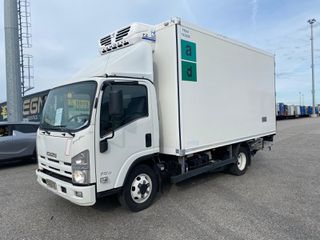 Ψυγείο Isuzu 2014