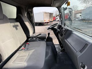 Ψυγείο Isuzu 2014-thumb-18