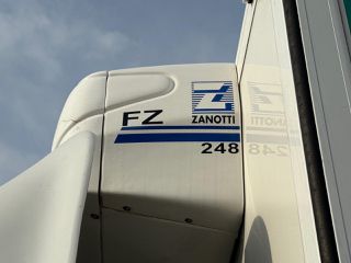 Ψυγείο Isuzu 2014-thumb-19