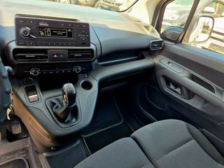 Κλούβα Citroen 2020 Berlingo 3θεσιο ΜΑΚΡΥ ΣΑΣΙ-thumb-7