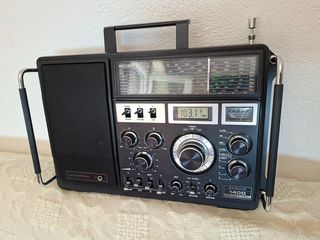 Grundig Satellite 1400 Professional.-thumb-10