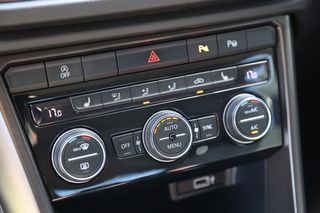 Volkswagen T-Roc 2019 2.0L R-LINE 4X4 - 1o ΧΕΡΙ - ''XDRIVE''-thumb-41