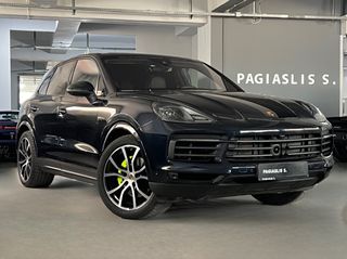 Porsche Cayenne 2022 E-Hybrid Platinum Edition Approved-thumb-2
