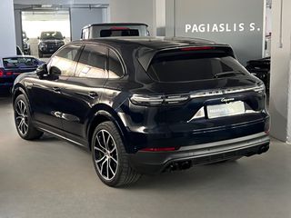 Porsche Cayenne 2022 E-Hybrid Platinum Edition Approved-thumb-9