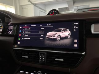 Porsche Cayenne 2022 E-Hybrid Platinum Edition Approved-thumb-29
