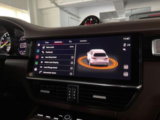 Porsche Cayenne 2022 E-Hybrid Platinum Edition Approved-thumb-30