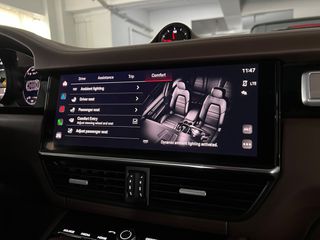 Porsche Cayenne 2022 E-Hybrid Platinum Edition Approved-thumb-31