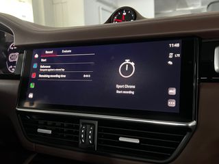 Porsche Cayenne 2022 E-Hybrid Platinum Edition Approved-thumb-33