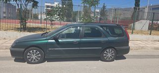 Renault Laguna 2001-thumb-1