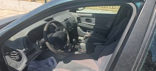 Renault Laguna 2001-thumb-7