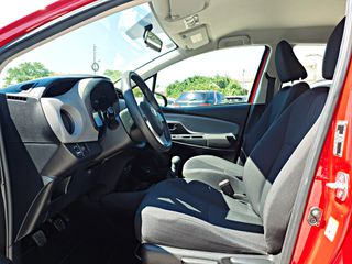 Toyota Auris 2016 VVT-I-thumb-11
