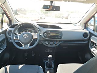 Toyota Auris 2016 VVT-I-thumb-20