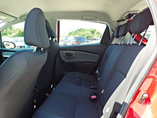 Toyota Auris 2016 VVT-I-thumb-22
