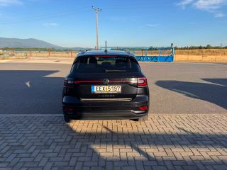 Volkswagen T-Cross 2021 R Line-thumb-3