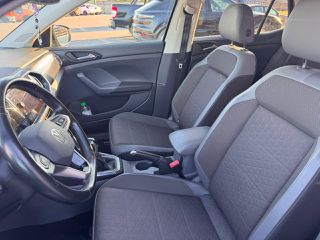 Volkswagen T-Cross 2021 R Line-thumb-9
