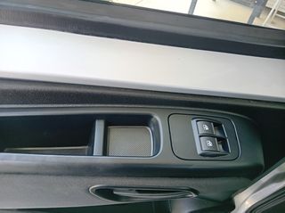 Fiat Qubo 2017 1.3 MULTIJET-thumb-23